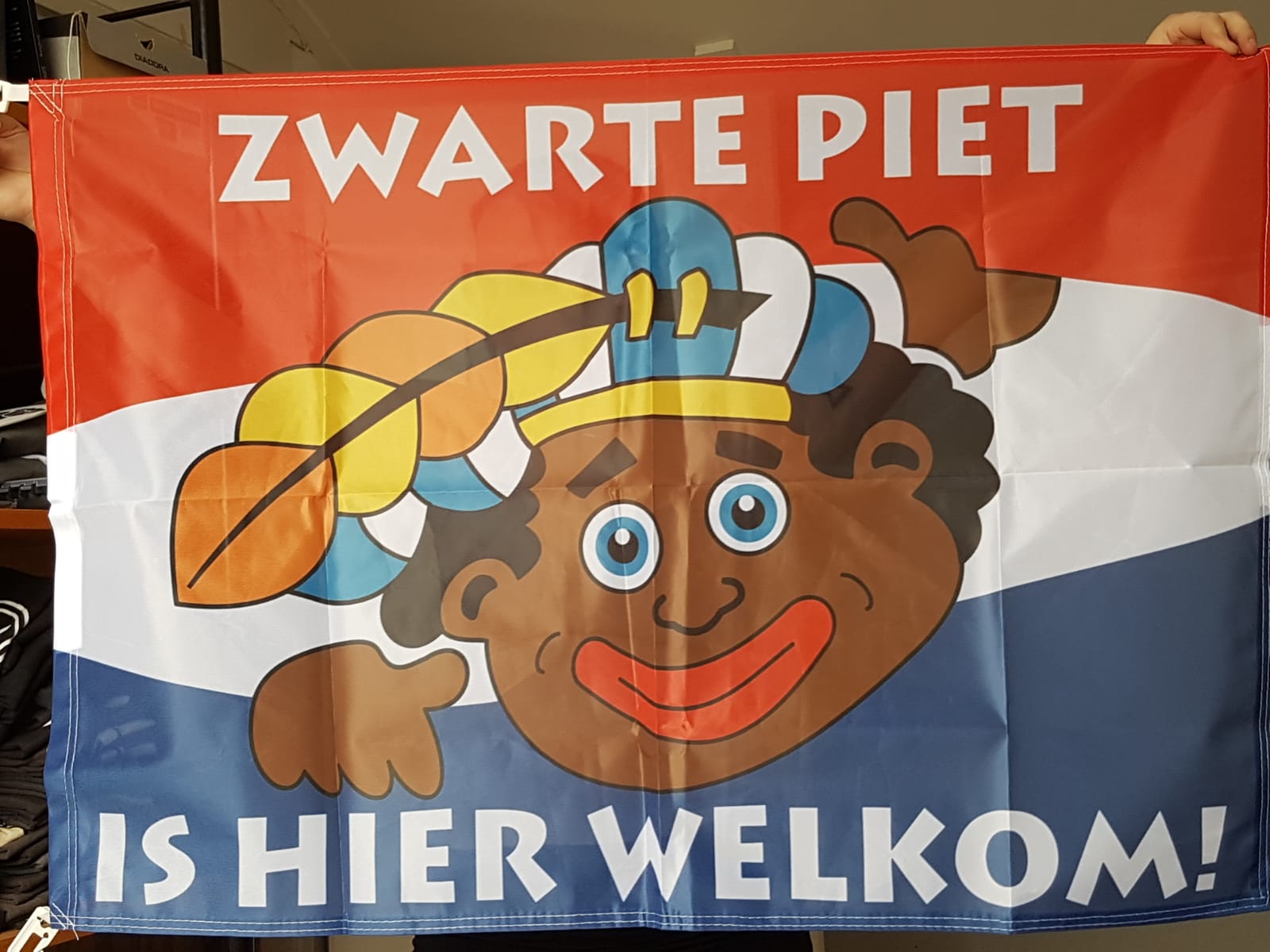 komedie dood Instituut Zwarte Piet is hier Welkom – Identitaire Winkel